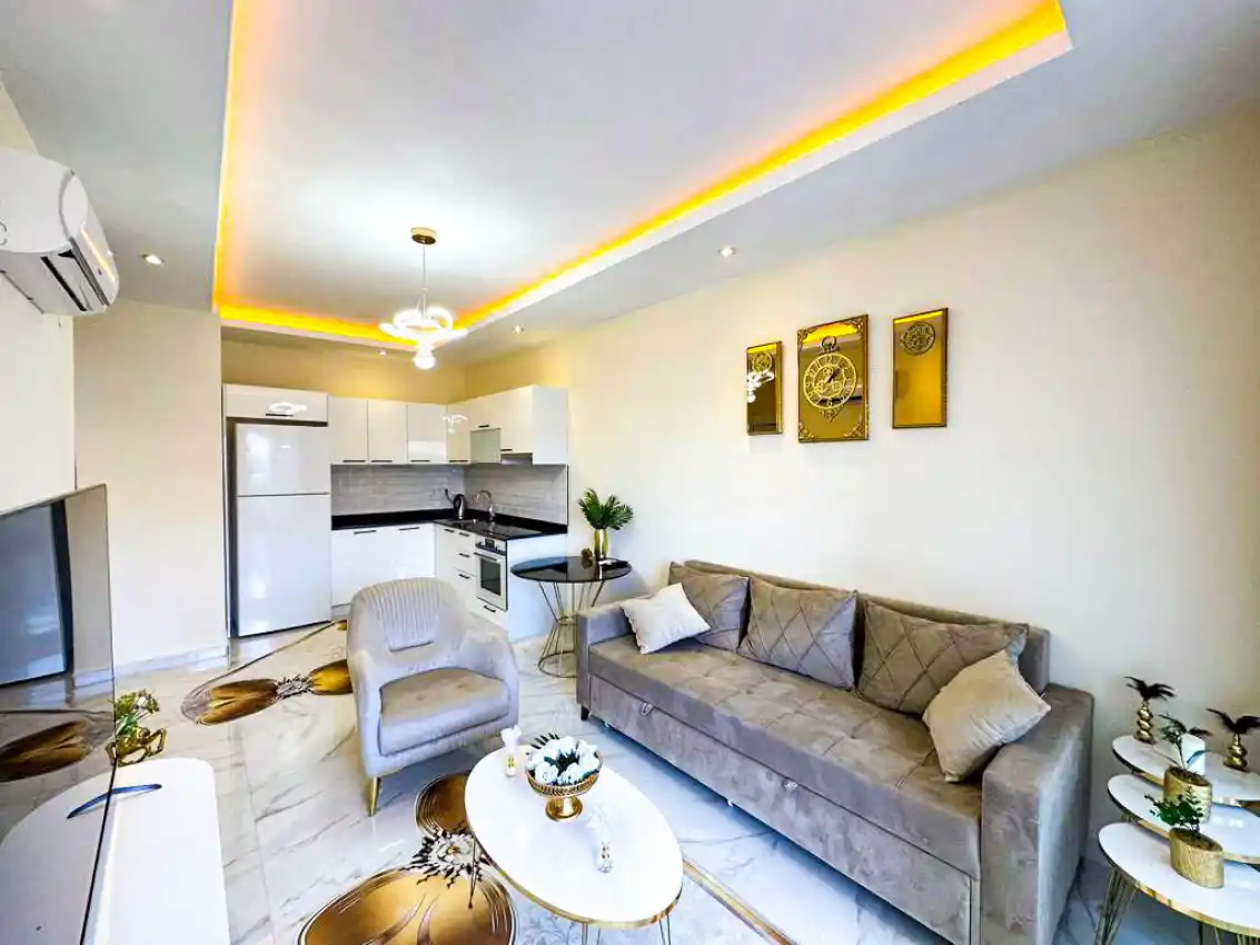 housebind Квартира 1+1 с мебелью в большом комплексе в Кестель