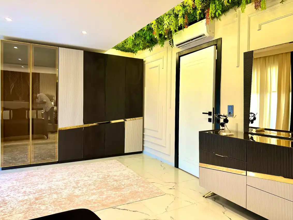 housebind Стильный новый Дуплекс 2+1 в центре Махмутлар