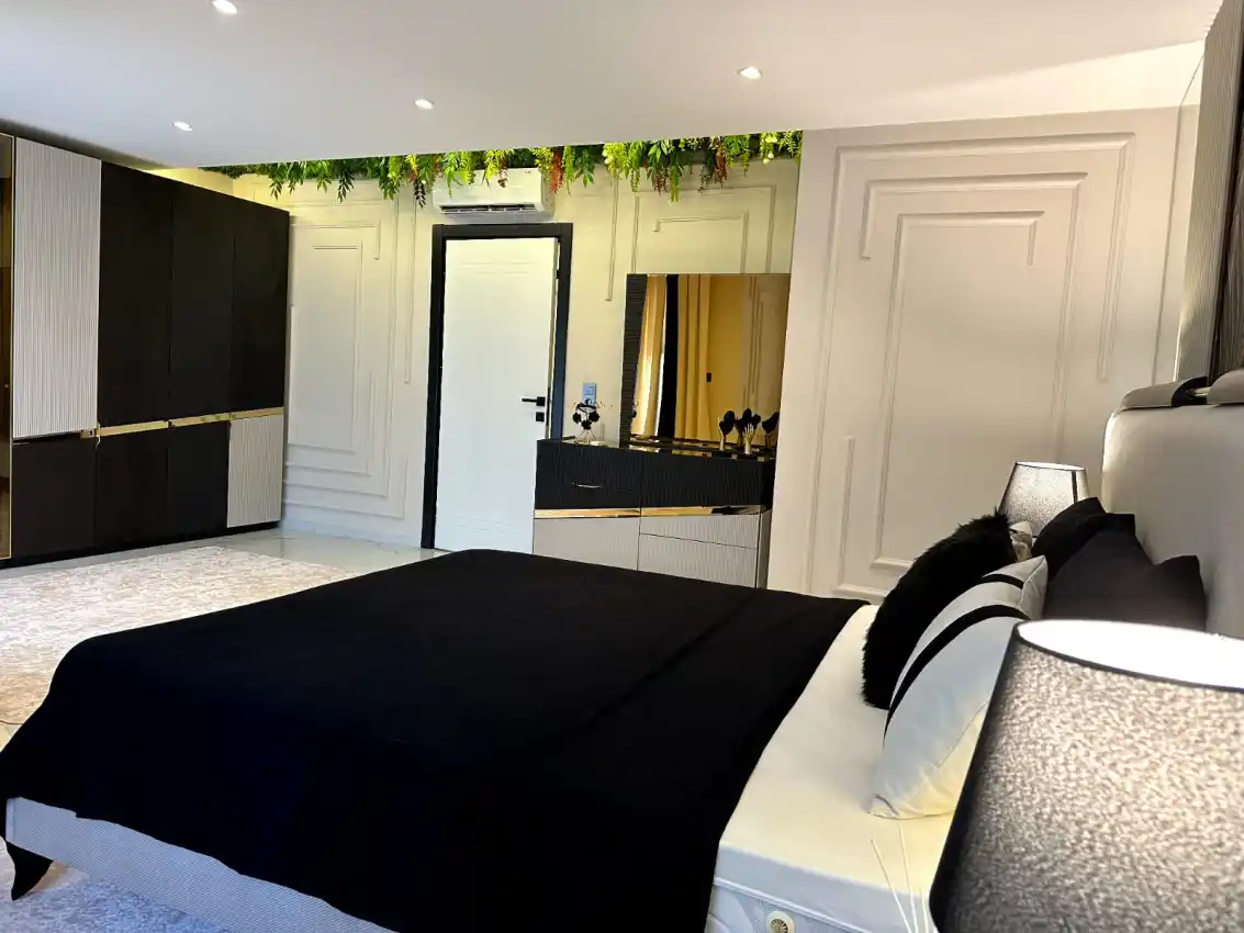 housebind Стильный новый Дуплекс 2+1 в центре Махмутлар